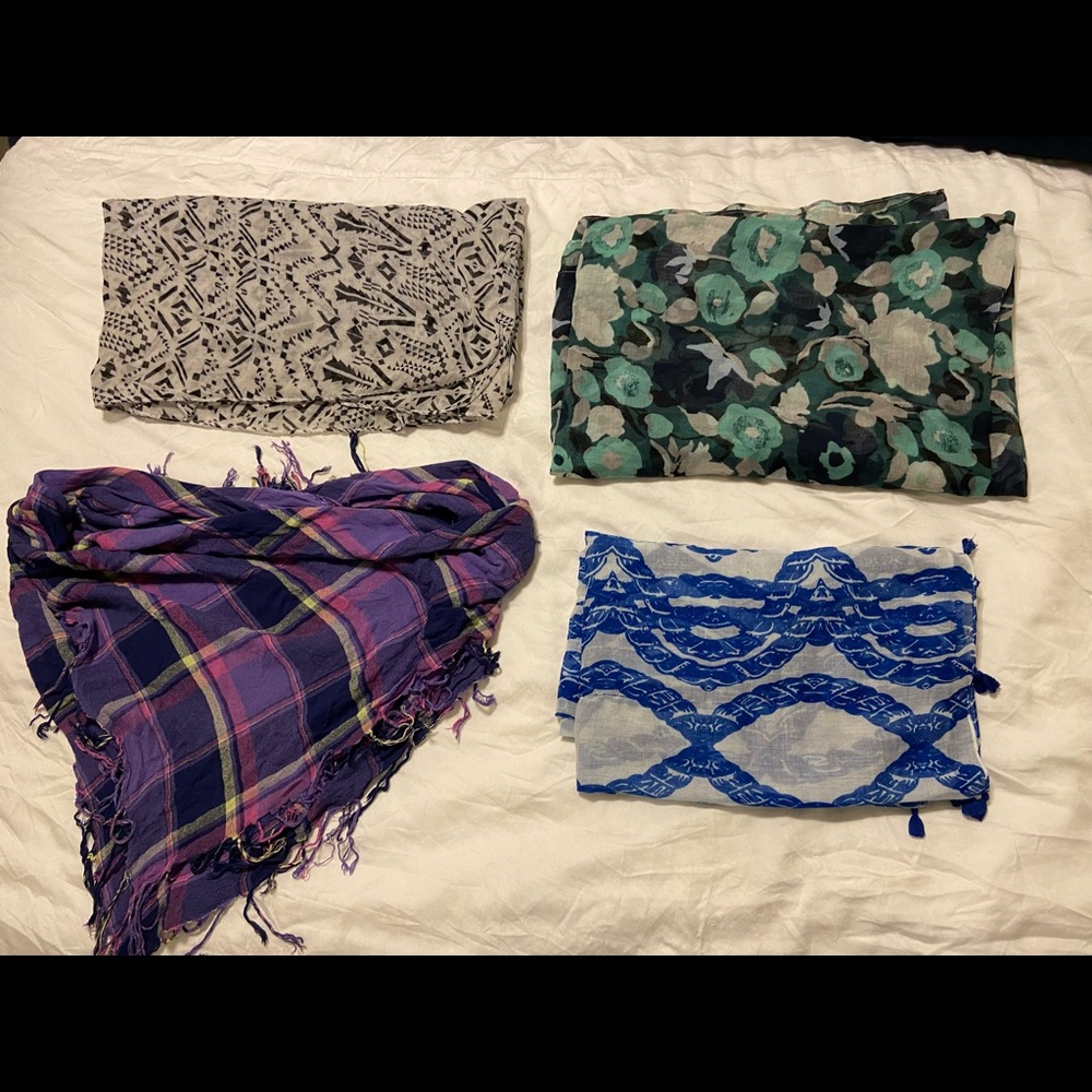 Lot or bundle of 4 scarves. 3 infinity the purple one is a square.